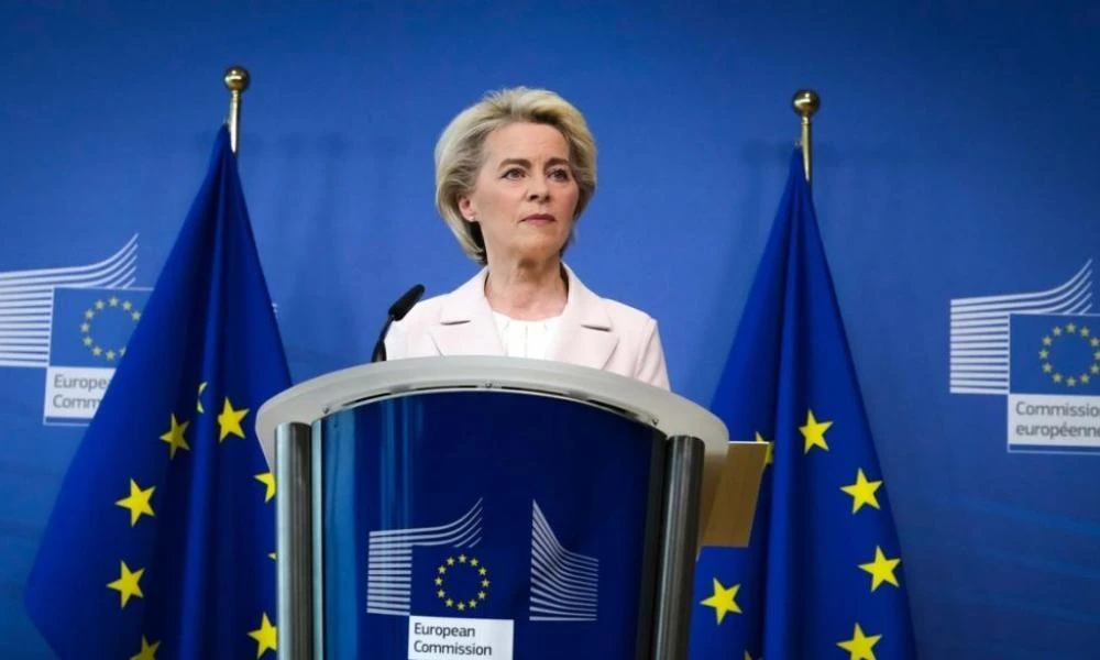 Φον ντερ Λάιεν: Διέκοψαν ομιλία της με συνθήματα για την Παλαιστίνη - «Έχετε αίμα στα χέρια σας» (βίντεο)